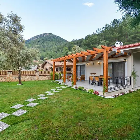 Unique, Natural And Peaceful.... וילה *