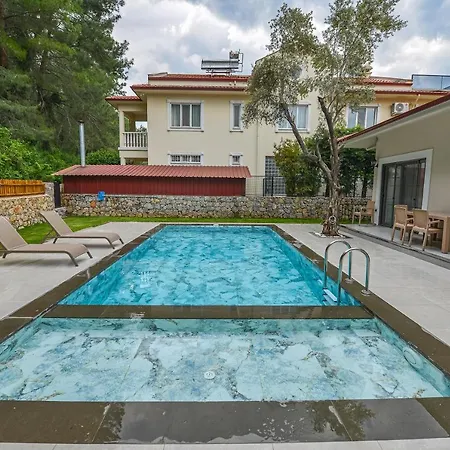 Unique, Natural And Peaceful.... פאטהיה